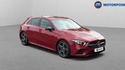Usado Mercedes A180 Executive 136 CV (100 kW) 2022 Rojo Utilitario