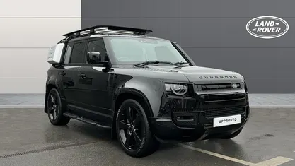 Used 2022 Land Rover Defender Estate | £61,601 (Fair price)