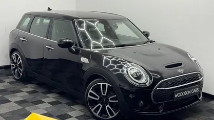 Used Mini Cooper Clubman Sport 192 HP (141 kW) 2019 Black Estate