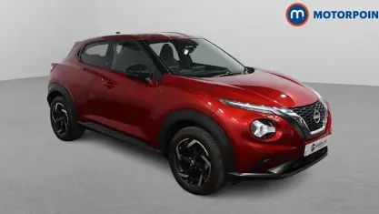 Second-hand Nissan Juke N-Connecta 114 CP (83 kW) 2023 Roșu SUV