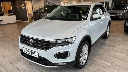 Used VW T-Roc SEL 150 HP (110 kW) 2021 SUV