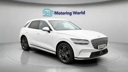 Used Genesis GV70 Sport 359 kW (489 HP) 2024 White SUV