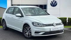 Used 2019 VW Golf VII SE Hatchback | £11,590 (Fair price)