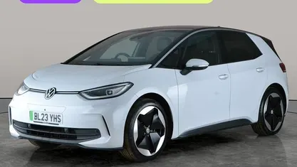 Used VW ID.3 Pro 150 kW (204 HP) 2023 White Hatchback