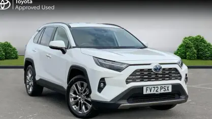 Usado Toyota RAV4 218 HP (160 kW) 2025 SUV