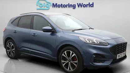 Usado Ford Kuga ST-Line X 190 HP (139 kW) 2022 SUV