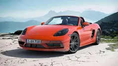 Orange Used 2022 Porsche Boxster Cabriolet | £54,990 (Fair price)