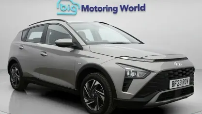 Usado Hyundai Bayon SE 101 HP (74 kW) 2023 Castanho SUV