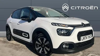 Used Citroën C3 PureTech 110 HP (80 kW) 2024 White Hatchback