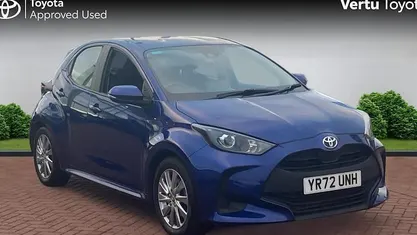 Used 2025 Toyota Yaris Hybrid Hatchback | £16,962 (Super price)