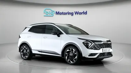 Used Kia Sportage GT-Line 150 HP (110 kW) 2022 White SUV