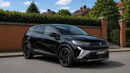 New Renault Symbioz Iconic Esprit Alpine 160 HP (117 kW) 2025 SUV