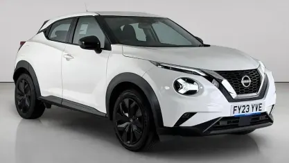 Used Nissan Juke Acenta 114 HP (83 kW) 2023 White SUV