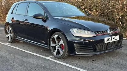 Used VW Golf VII GTI 220 HP (161 kW) 2015 Hatchback
