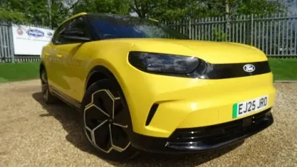 Used Ford Capri Extended Range 210 kW (286 HP) 2025 Yellow SUV