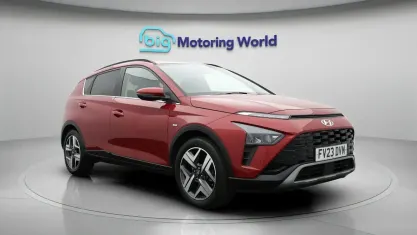 Used Hyundai Bayon Premium 101 HP (74 kW) 2023 Red SUV