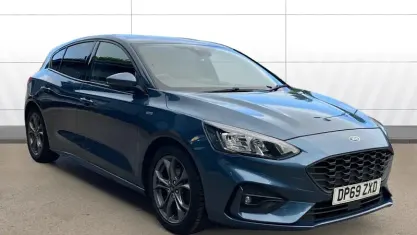 Używany Ford Focus ST-Line 125 KM (91 kW) 2020 Hatchback