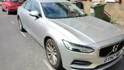Used Volvo S90 Momentum 190 HP (139 kW) 2019 Sedan