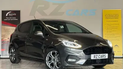 Usado Ford Fiesta ST-Line 95 HP (69 kW) 2020 Cinzento Citadino