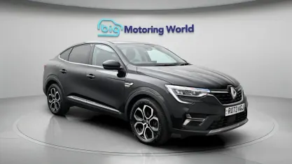 Used Renault Arkana Techno 145 HP (106 kW) 2023 Black SUV