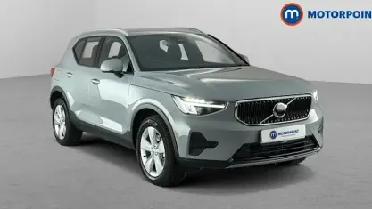 Used Volvo XC40 Core 163 HP (119 kW) 2025 Grey SUV