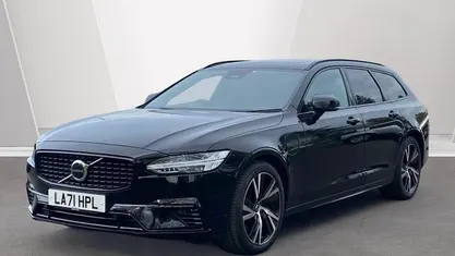 Used Volvo V90 R-Design 350 HP (257 kW) 2021 Black stone Estate