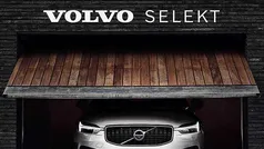 Blue Used 2022 Volvo XC90 Momentum SUV | £32,990 (Fair price)