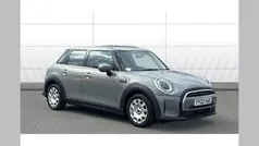Used 2022 Mini ONE Classic Hatchback | £15,496 (Fair price)