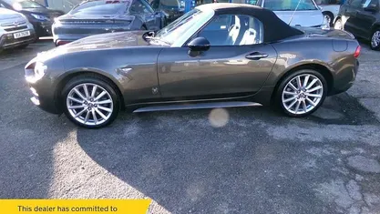 Bronze Used 2017 Fiat 124 Spider Lusso Cabriolet | £11,495 (Fair price)