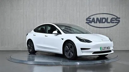 Used Tesla Model 3 Standard Range 208 kW (283 HP) 2021 White Sedan