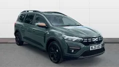 Green Used 2025 Dacia Jogger Extreme MPV | £18,452 (Fair price)