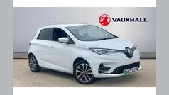 White Used 2022 Renault Rapid GT-Line Hatchback | £11,000 (Fair price)
