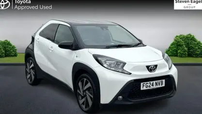 Used Toyota Aygo X 72 HP (52 kW) 2024 White SUV