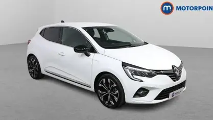 Used Renault Clio Techno 145 HP (106 kW) 2023 White Hatchback