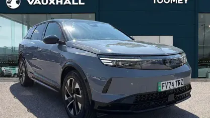 Used Vauxhall Grandland 156 kW (213 HP) 2024 Grey SUV
