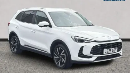 Used MG ZS Trophy 196 HP (144 kW) 2024 Solid  arctic white SUV