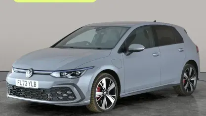 Używany VW Golf VIII GTE 245 KM (180 kW) 2023 Szary Hatchback