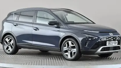 Used Hyundai Bayon Premium 101 HP (74 kW) 2023 Grey SUV