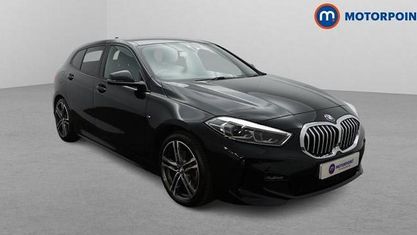 Używany BMW 118 M Sport 136 KM (100 kW) 2023 Czarny Hatchback