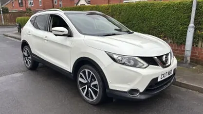 Used Nissan Qashqai Tekna 110 HP (80 kW) 2017 White SUV