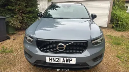 Used Volvo XC40 R-Design 163 HP (119 kW) 2021 Grey SUV