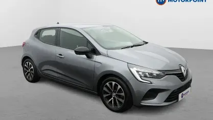 Used Renault Clio Evolution 90 HP (66 kW) 2023 Grey Hatchback