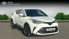 Pure white Used 2022 Toyota C-HR Design SUV | £18,885 (Fair price)