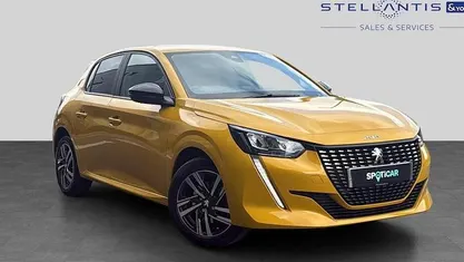 Used Peugeot 208 Active+ 102 HP (75 kW) 2023 Yellow Hatchback