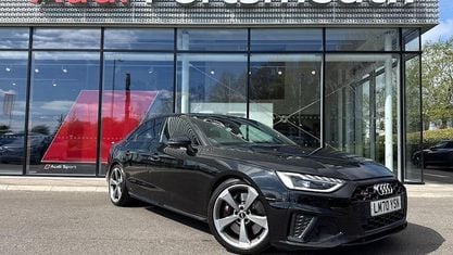 Usado Audi S4 Black Edition 347 HP (255 kW) 2020 Preto Sedan