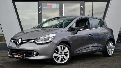 Used Renault Clio IV Iconic 90 HP (66 kW) 2016 Hatchback
