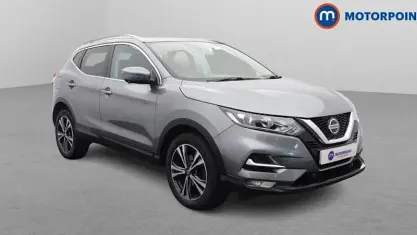 Used Nissan Qashqai N-Connecta 140 HP (102 kW) 2020 Grey SUV