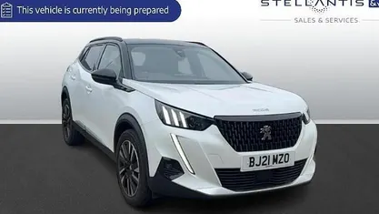 Used Peugeot 2008 Premium 131 HP (96 kW) 2022 SUV