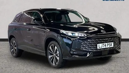 Metallic black pearl Used 2024 MG HS Trophy SUV | £17,777 (Fair price)