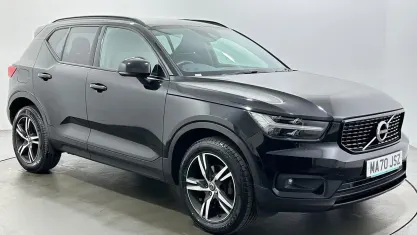 Used Volvo XC40 R-Design 163 HP (119 kW) 2020 Black SUV
